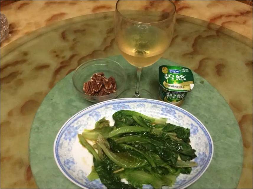這是我的營(yíng)養餐，還是你的營(yíng)養餐，給你的作物也做做營(yíng)養餐吧